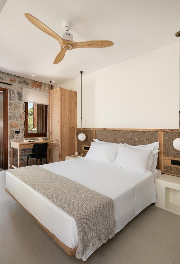 The Authentic Village Boutique Hotel Khora Sfakion Ngoại thất bức ảnh