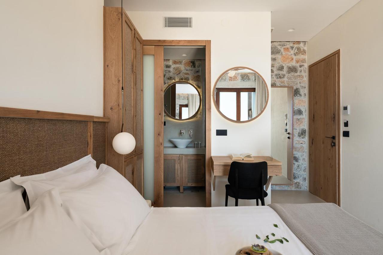 The Authentic Village Boutique Hotel Khora Sfakion Ngoại thất bức ảnh