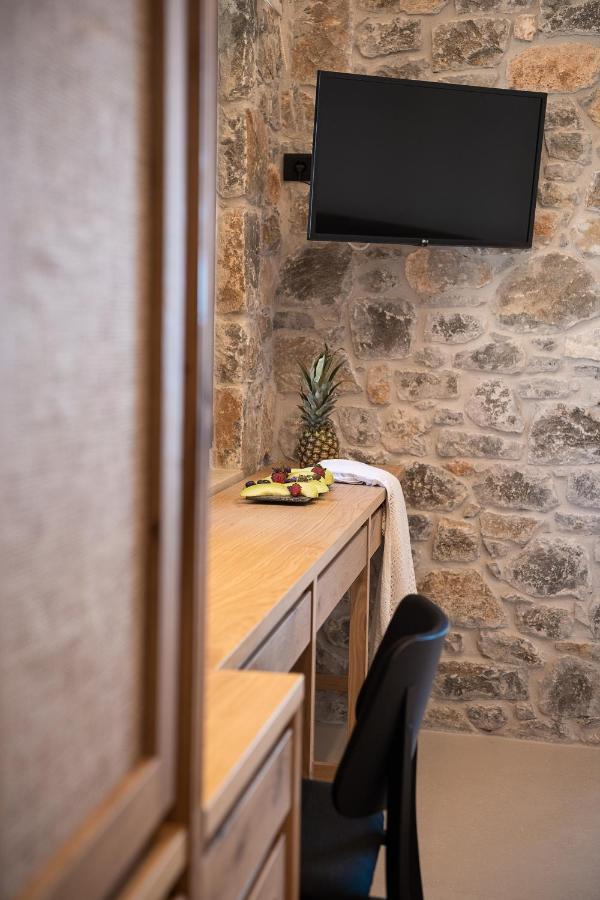 The Authentic Village Boutique Hotel Khora Sfakion Ngoại thất bức ảnh