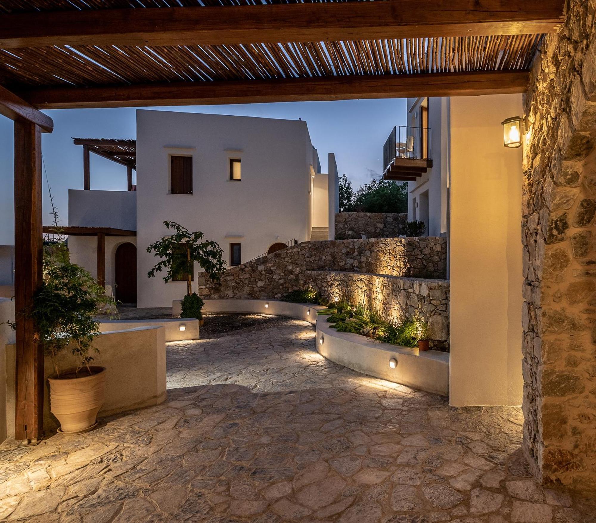 The Authentic Village Boutique Hotel Khora Sfakion Ngoại thất bức ảnh